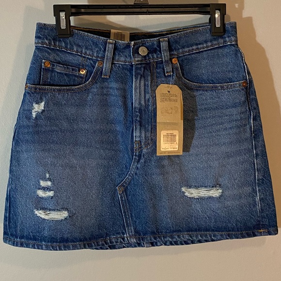 Levi's Dresses & Skirts - NWT Levi’s Deconstructed Jean Skirt Sz 4